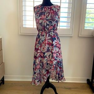 Vince Canuto floral print sleeveless dress. Size M